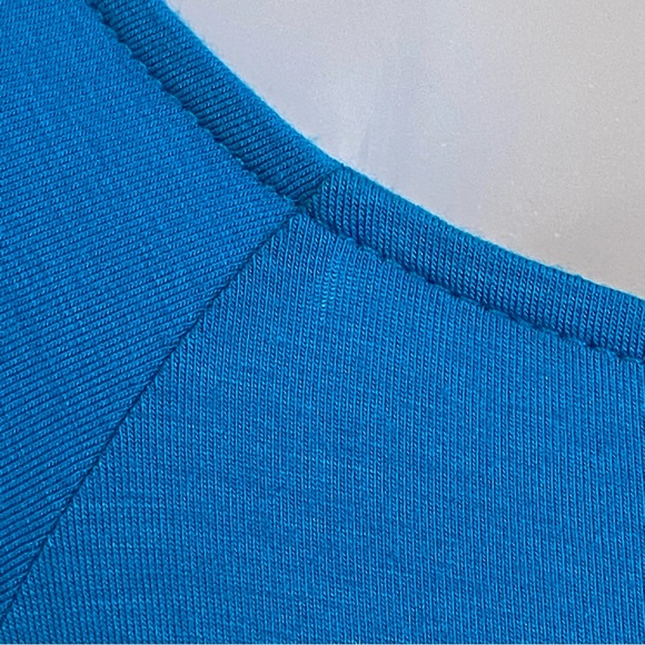 Guess by Marciano Blue Short Sleeve Top Size XS NWT - Picture 8 of 15